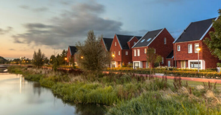 PVC grindys Jūsų naujai pastatytam namui